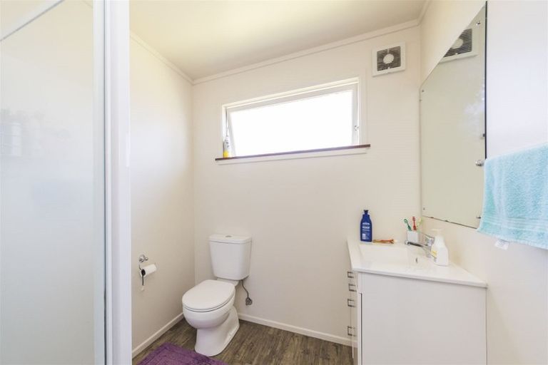 Photo of property in 142 College Street, Awapuni, Palmerston North, 4412