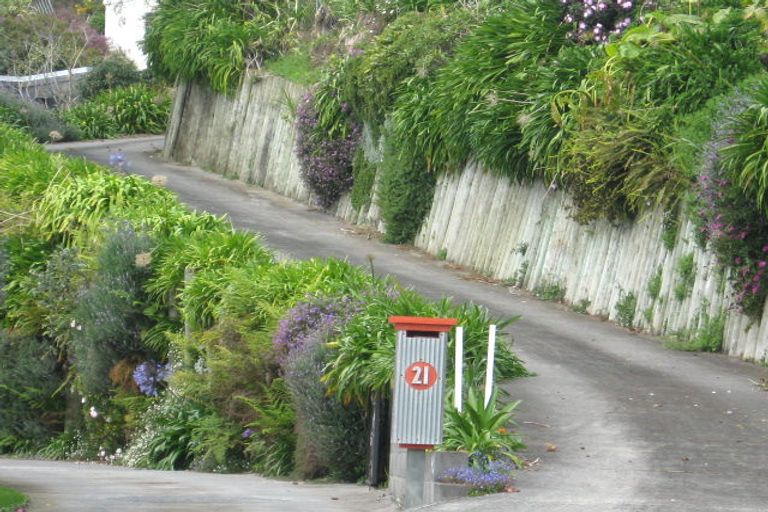 Photo of property in 21 Peace Avenue, Moturoa, New Plymouth, 4310