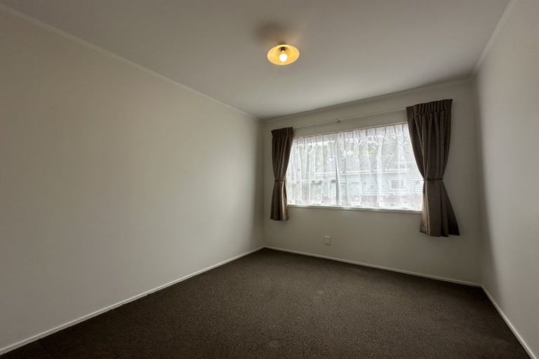 Photo of property in 406 Bucklands Beach Road, Bucklands Beach, Auckland, 2012