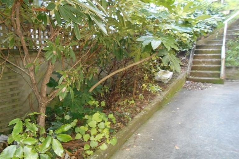 Photo of property in 138 Glenmore Street, Northland, Wellington, 6012