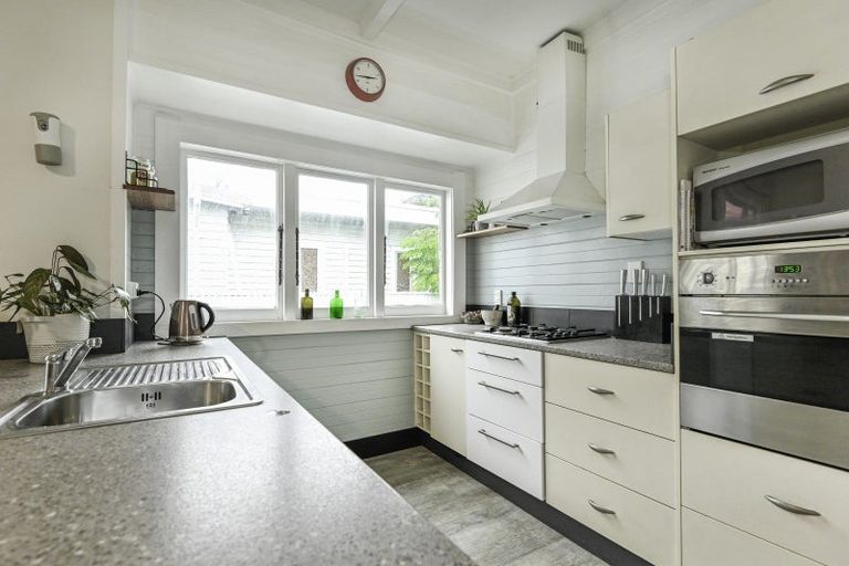 Photo of property in 410 Pepper Street, Saint Leonards, Hastings, 4120