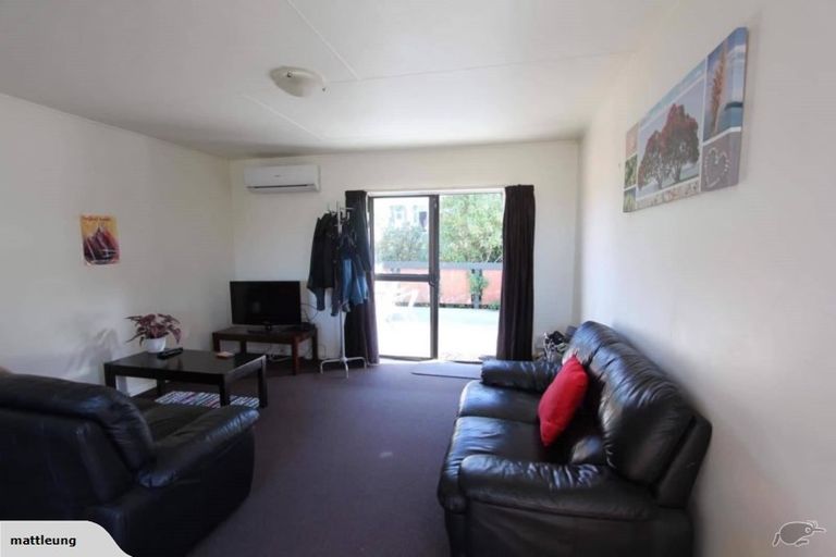 Photo of property in 92 Russell Street, Palmerston North, 4414