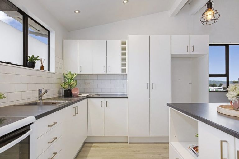 Photo of property in 470 Warspite Avenue, Ascot Park, Porirua, 5024