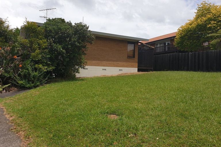 Photo of property in 3 Naviti Place, Browns Bay, Auckland, 0630