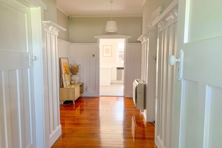 Photo of property in 51 Diamond Avenue, Spreydon, Christchurch, 8024