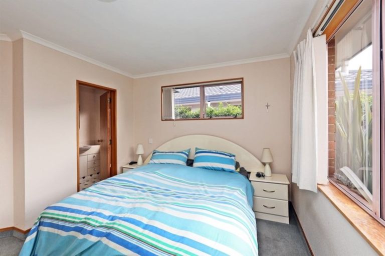 Photo of property in 6 Gresham Place, Taradale, Napier, 4112
