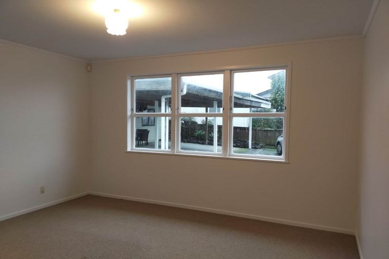 Photo of property in 9 Rielly Place, Mount Wellington, Auckland, 1060