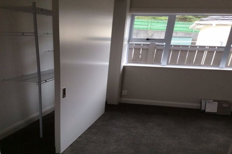 Photo of property in 44 Ranelagh Street, Karori, Wellington, 6012