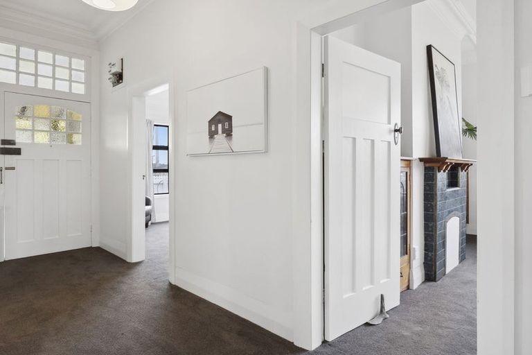 Photo of property in 58 Victoria Road, Saint Kilda, Dunedin, 9012