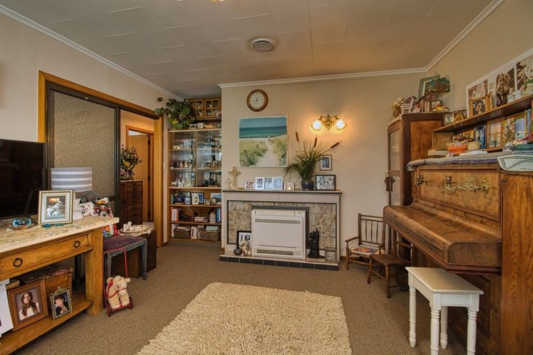 Photo of property in 72 Alexander Avenue, Onekawa, Napier, 4110