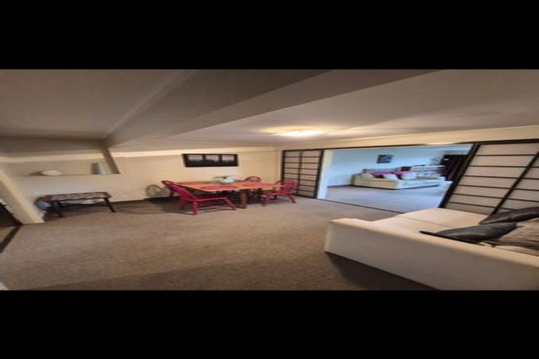 Photo of property in 66 Ocean Road, Paraparaumu Beach, Paraparaumu, 5032