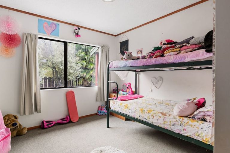 Photo of property in 5 Dale Place, St Andrews, Hamilton, 3200