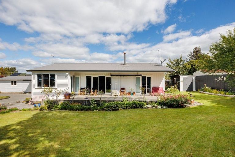 Photo of property in 8a Bond Street, Marton, 4710