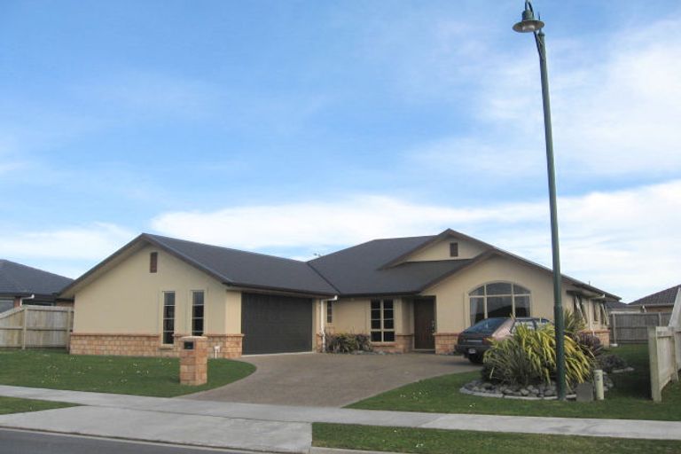 Photo of property in 6 Sandowne Close, Rototuna North, Hamilton, 3210