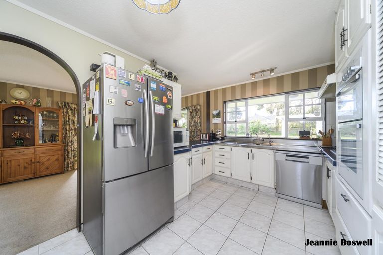 Photo of property in 146 Russell Street, Palmerston North, 4414