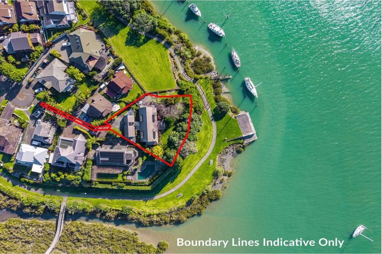 Photo of property in 12 Dayspring Way, Pakuranga, Auckland, 2010