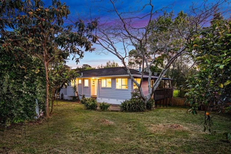 Photo of property in 1/263 Henderson Valley Road, Henderson, Auckland, 0612