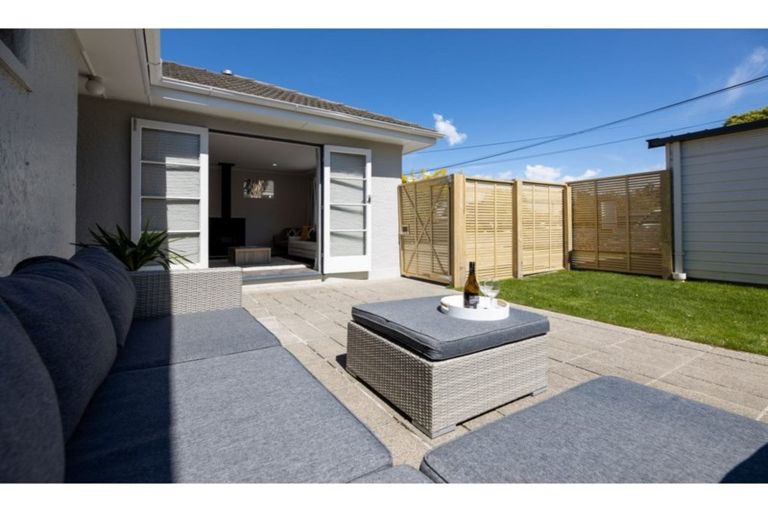 Photo of property in 1/44 Cutts Road, Russley, Christchurch, 8042