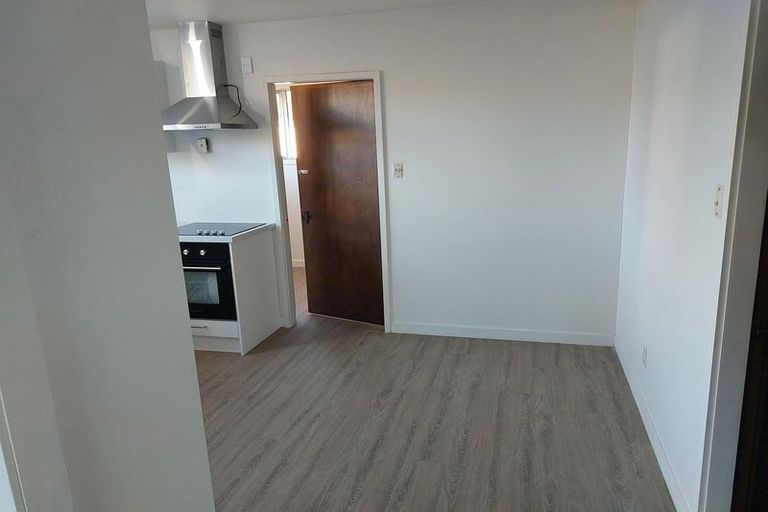 Photo of property in 2/6 Quinton Place, Bishopdale, Christchurch, 8053