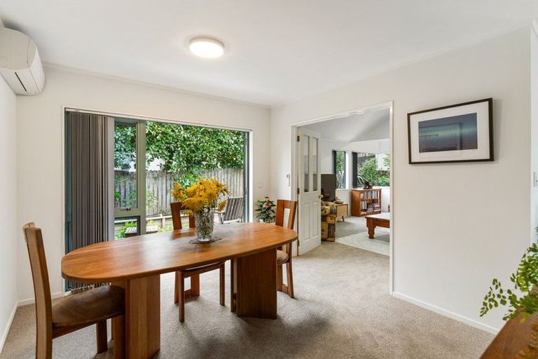 Photo of property in 1/36 Kowhai Road, Campbells Bay, Auckland, 0630