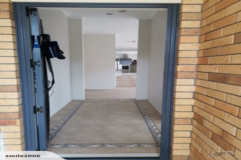 Photo of property in 6 Jelas Road, Red Beach, 0932