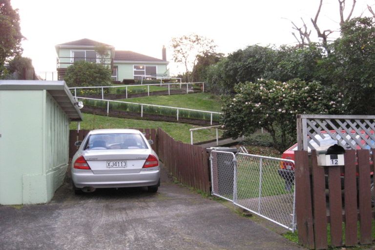 Photo of property in 12 Lees Grove, Wainuiomata, Lower Hutt, 5014