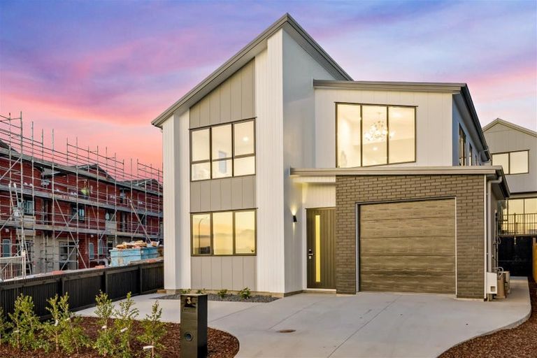 Photo of property in 3 Clara Road, Silverdale, 0932