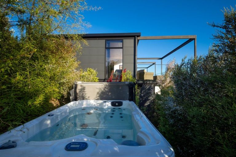 Photo of property in 21 Talisman Heights, Kaiteriteri, Motueka, 7197