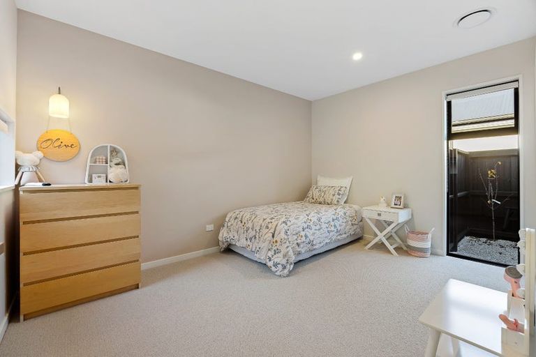 Photo of property in 32 Walter Case Drive, Harewood, Christchurch, 8051