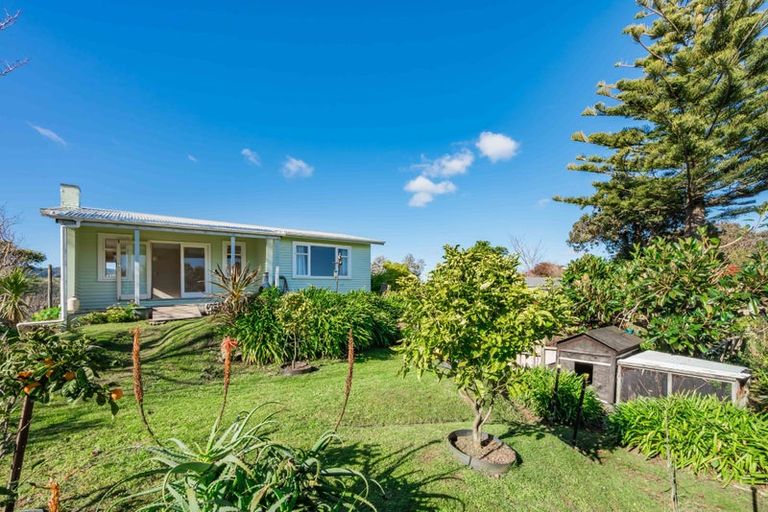 Photo of property in 34 Dale Road, Raumati South, Paraparaumu, 5032