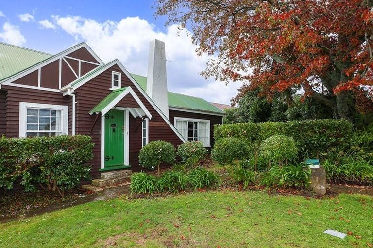 Photo of property in 16 Fowlers Avenue, Frankton, Hamilton, 3204