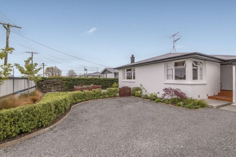 Photo of property in 58 Mcmurdo Street, Tinwald, Ashburton, 7700