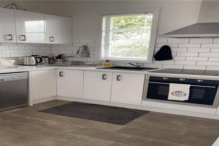 Photo of property in 23 Liverpool Street, Levin, 5510