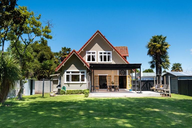 Photo of property in 112 Willowpark Road South, Hastings, 4122