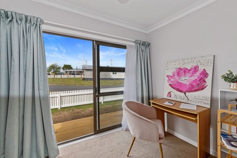 Photo of property in 5 Tarapunga Place, Tokoroa, 3420