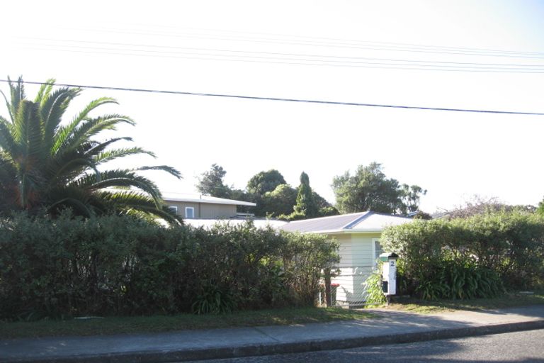 Photo of property in 2 Grange Park Avenue, Raumati South, Paraparaumu, 5032