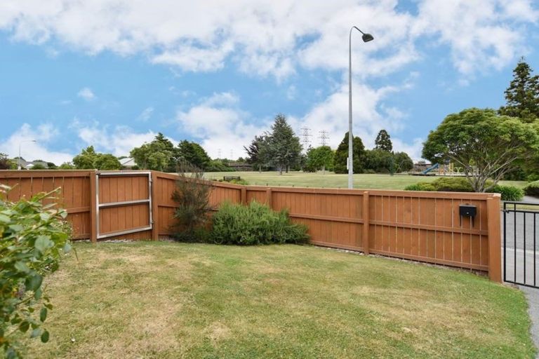 Photo of property in 1/30 Westgrove Avenue, Avonhead, Christchurch, 8042