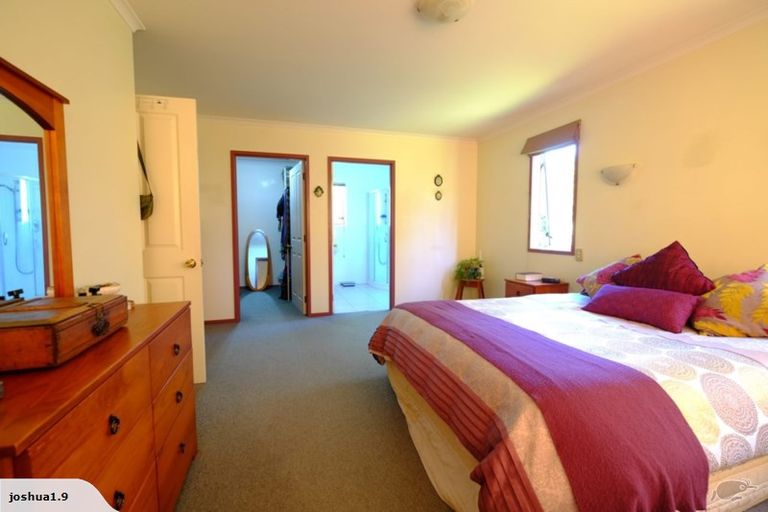 Photo of property in 1828 Tarata Road, Tarata, Inglewood, 4387