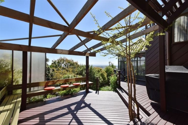 Photo of property in 241 Cannon Hill Crescent, Mount Pleasant, Christchurch, 8081