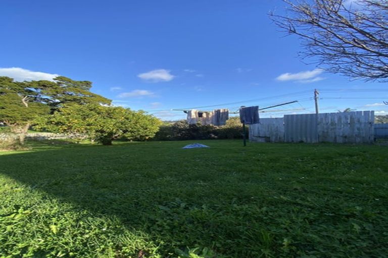 Photo of property in 26 Kaipatiki Road, Glenfield, Auckland, 0629