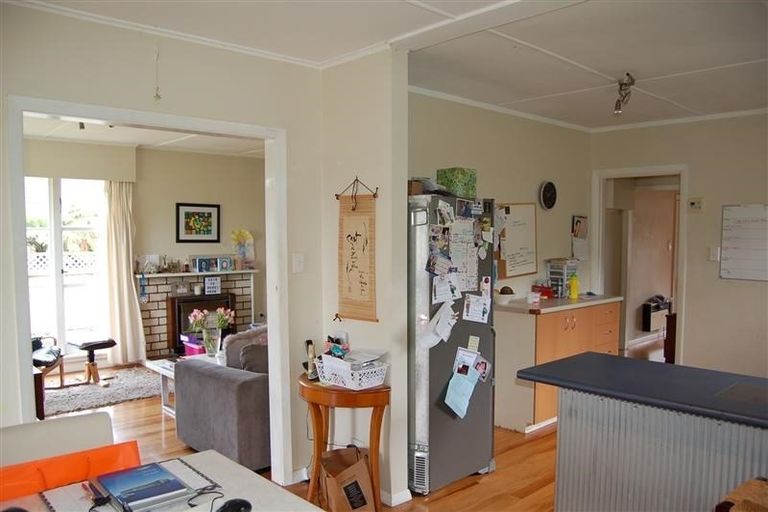 Photo of property in 37 Fraser Crescent, Elderslea, Upper Hutt, 5018