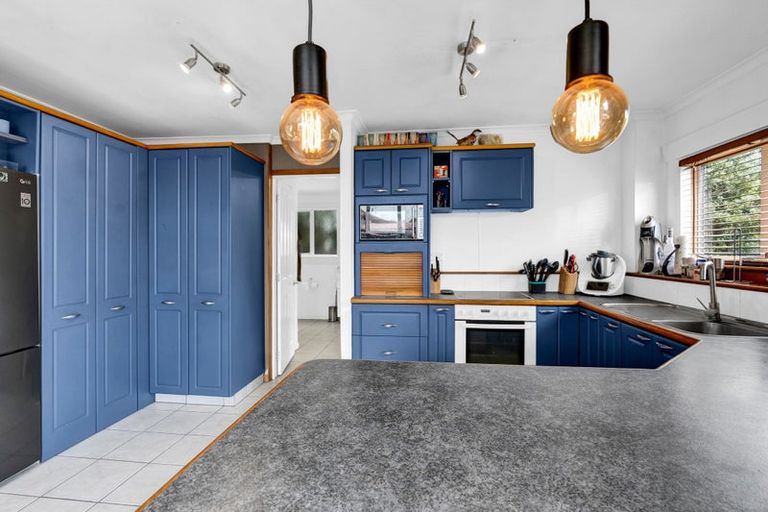 Photo of property in 143 Portia Street, Stratford, 4332