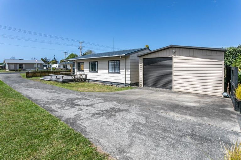 Photo of property in 115a Otahu Road, Whangamata, 3620