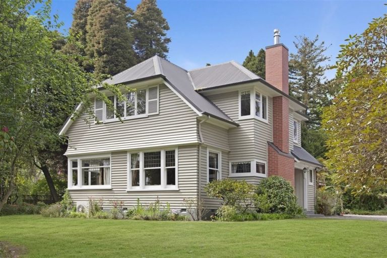 Photo of property in 152 North Parade, Richmond, Christchurch, 8013