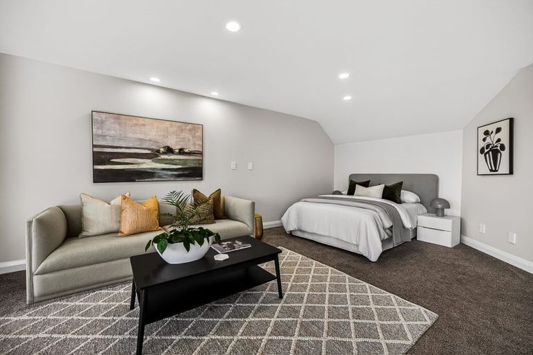 Photo of property in 44 William Bayes Place, Red Beach, 0932