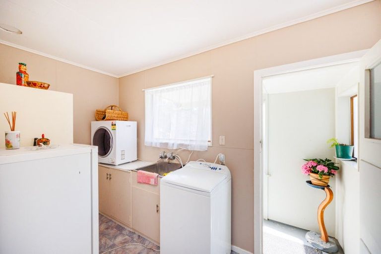 Photo of property in 1 Jenks Street, Foxton, 4814