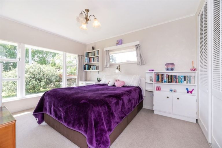 Photo of property in 28 Scott Avenue, Mangere Bridge, Auckland, 2022