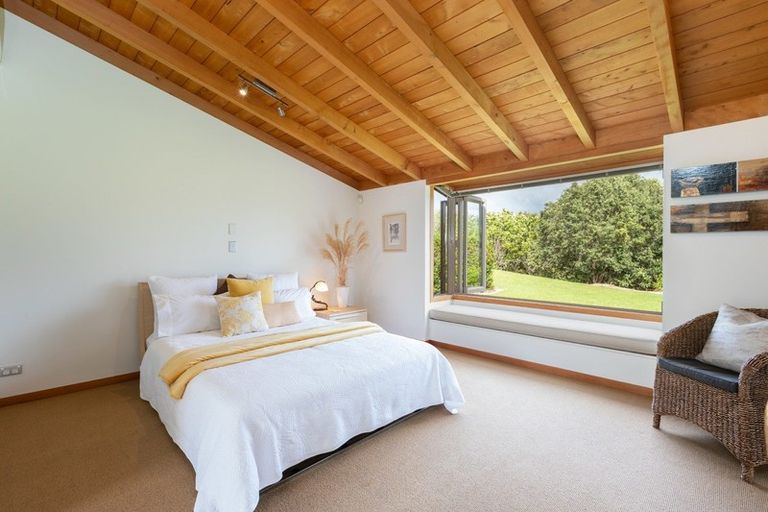 Photo of property in 82 Tern Point, Mangawhai, 0975