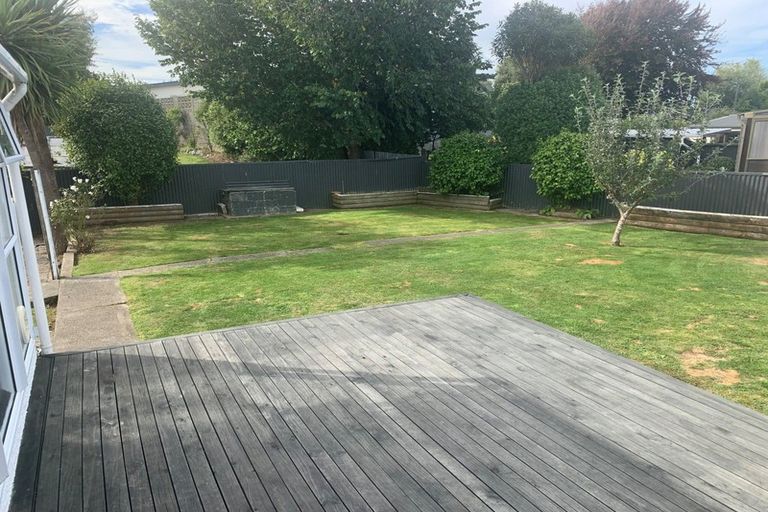 Photo of property in 52 Highfield Terrace, Newfield, Invercargill, 9812