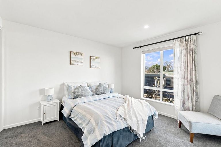 Photo of property in 4 Kilkivan Lane, Broomfield, Christchurch, 8042